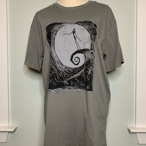 LuLaRoe Tops Lularoe Nightmare Before Christmas Large Tee Gray